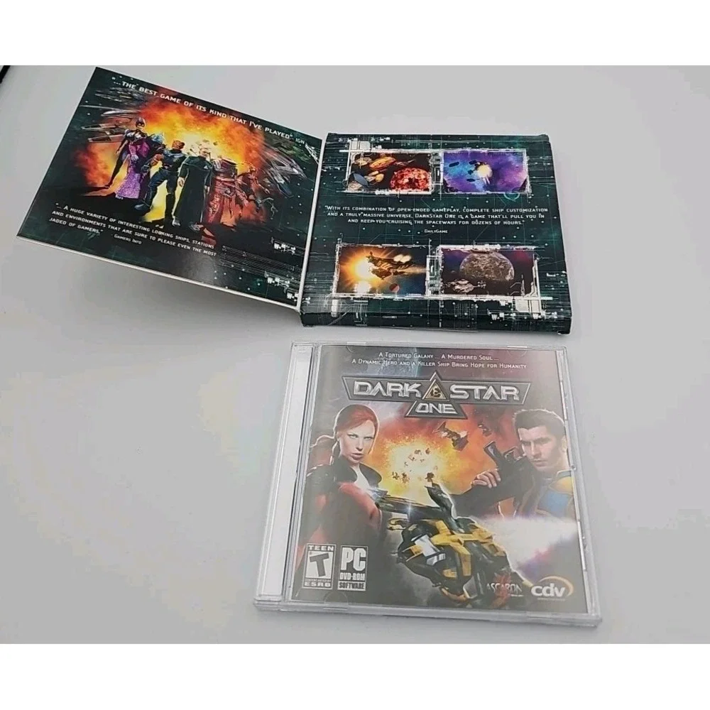 DarkStar One PC Game 2007 Jewel Case Space Simulation CDV Ascaron Teen Rated